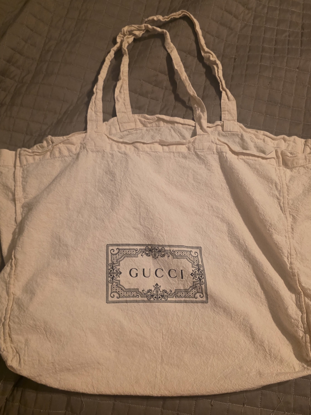 Gucci Canvas Tote Bag in Cream